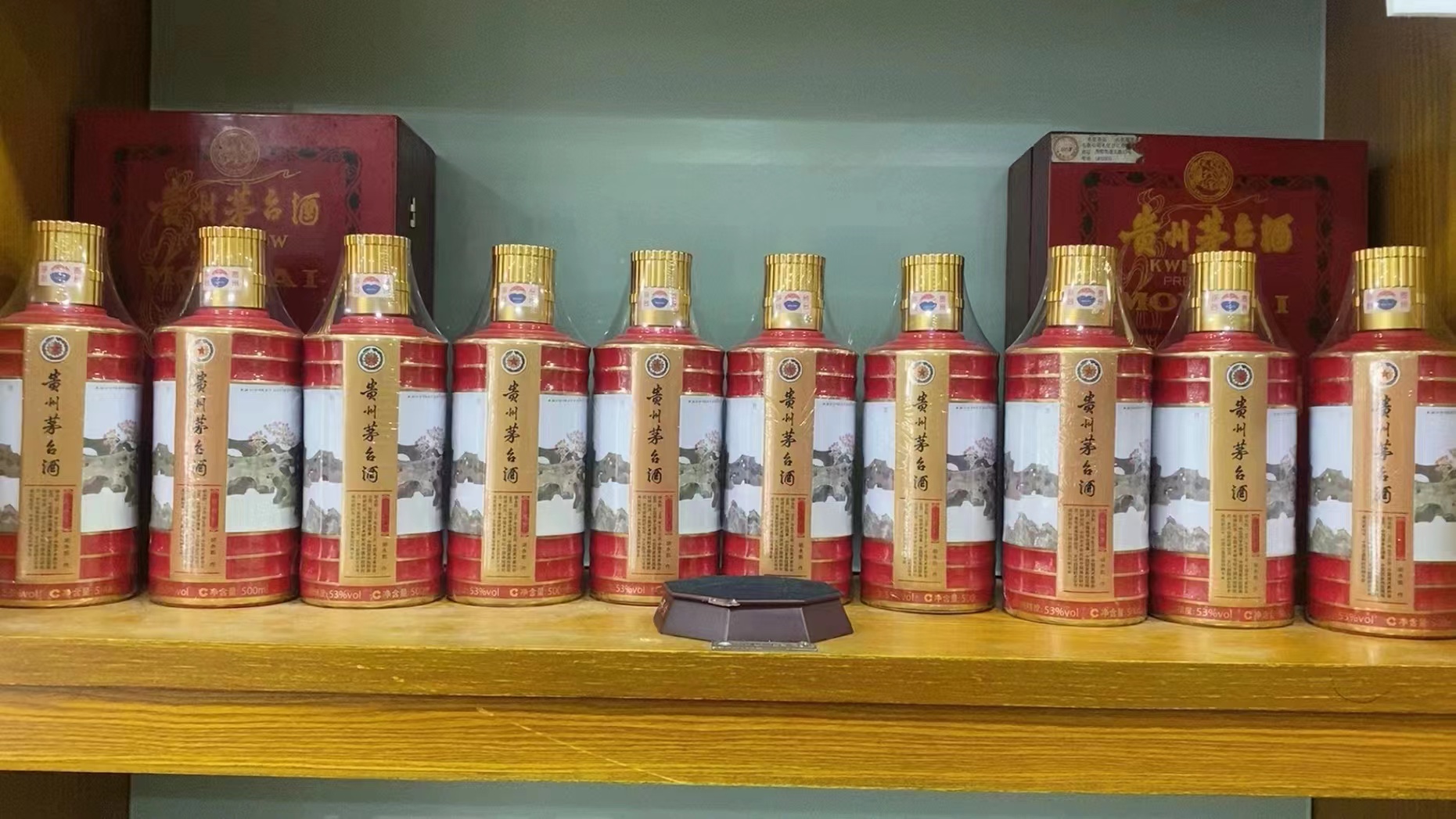 布尔津回收50年茅台礼盒多少钱（最新更新行情）